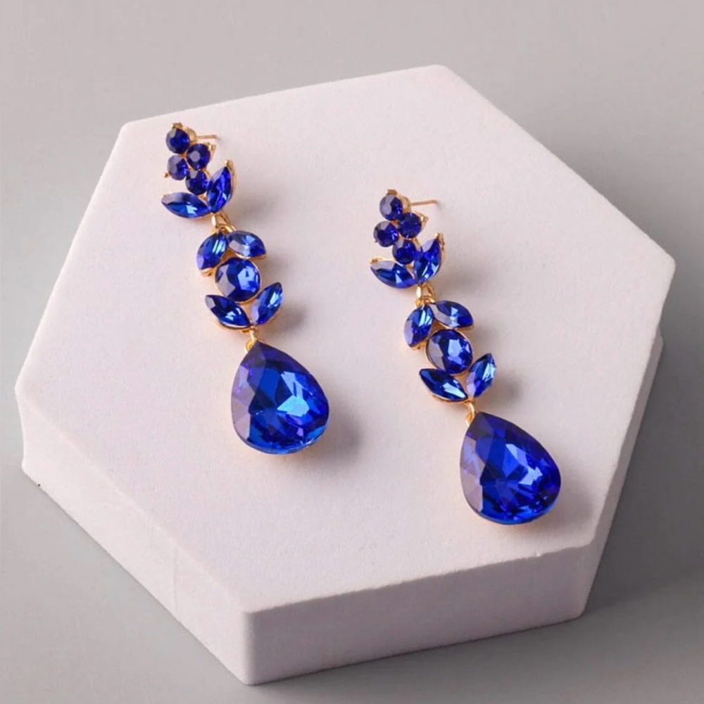 WOMEN'S GOLD BLUE STONES EARRINGS